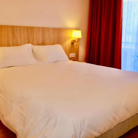 Hotel Aux Lys de Chablis Extérieur photo