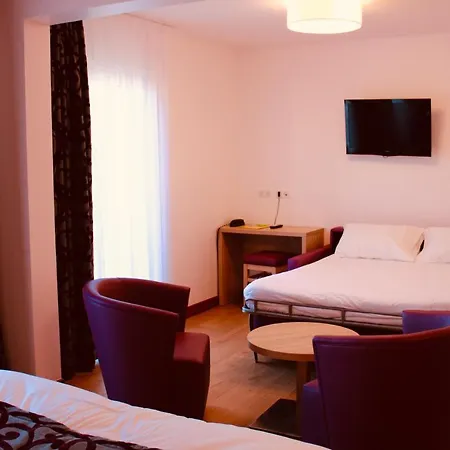 Hotel Aux Lys de Chablis Extérieur photo