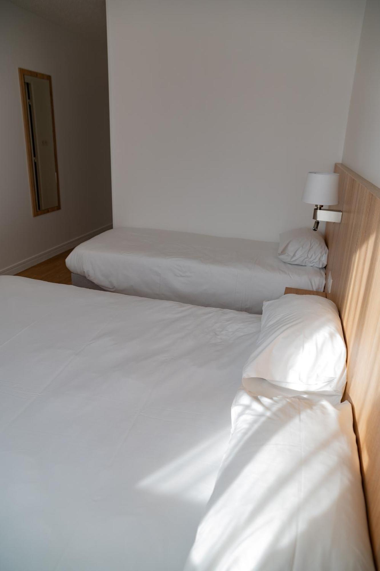 Hotel Aux Lys De 3*